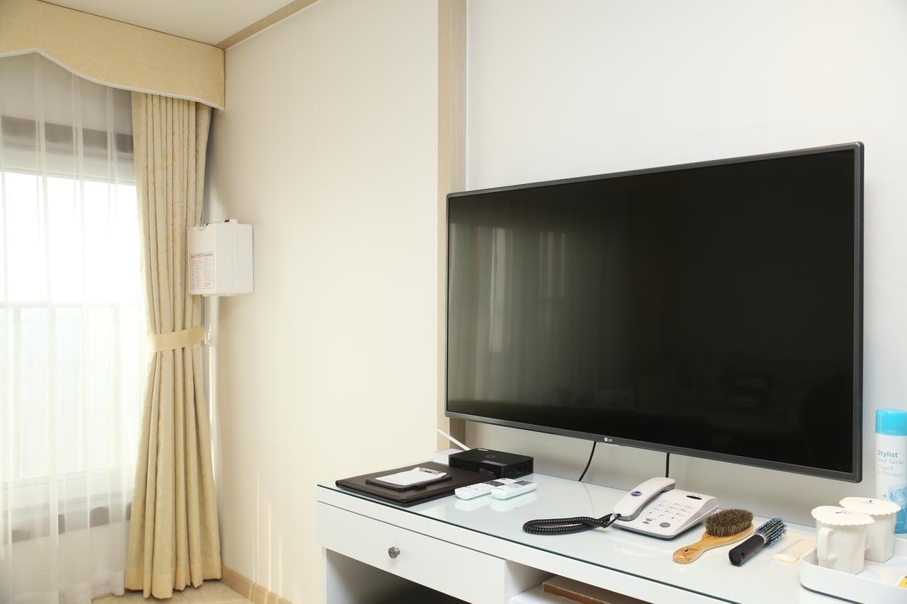 Daebudo Tourist Hotel Ansan Buitenkant foto
